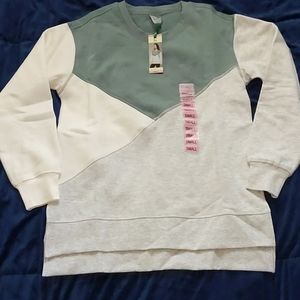Green Tea Sweatshirt SMALL